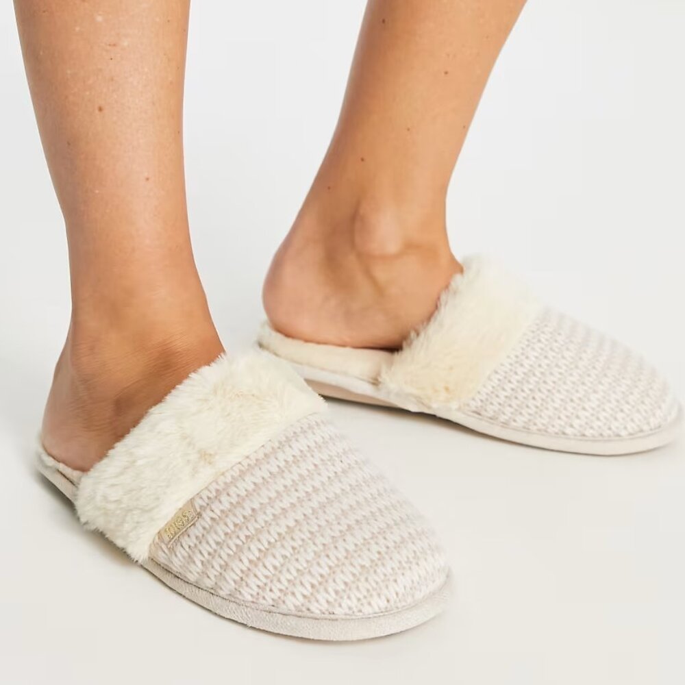 Totes Cream Cable Knit Mule Slipper/NWT/US 9-10